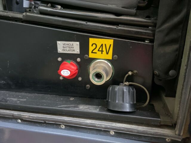 1993 Land Rover Defender - photo 12