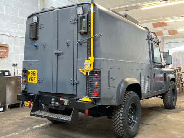 1993 Land Rover Defender - photo 6