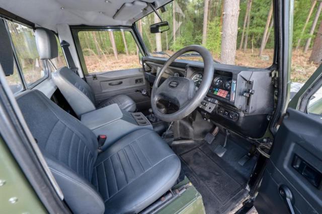 1993 Land Rover Defender - photo 9