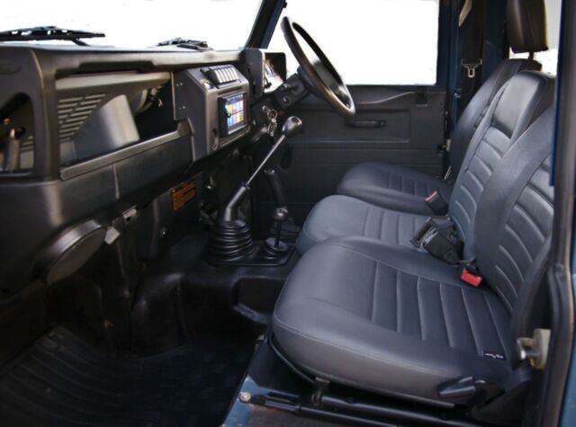 1993 Land Rover Defender - photo 4
