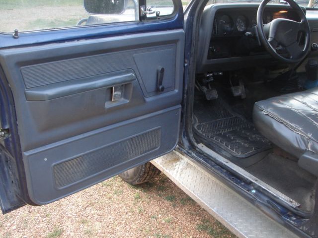 1993 Dodge Ram 2500 - photo 3