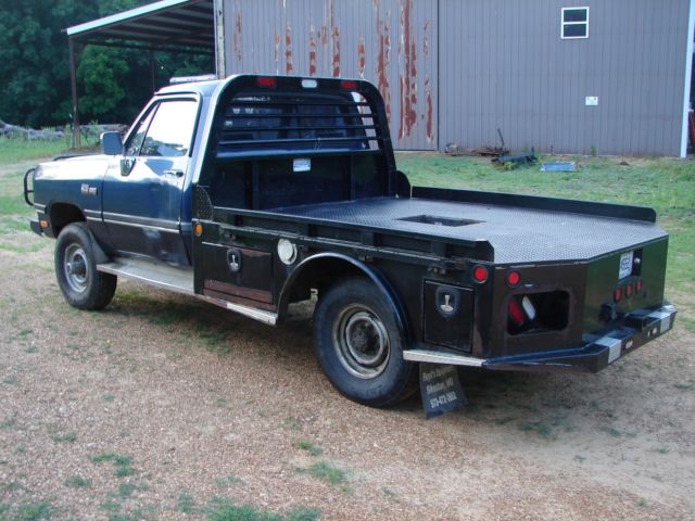 1993 Dodge Ram 2500 - photo 8