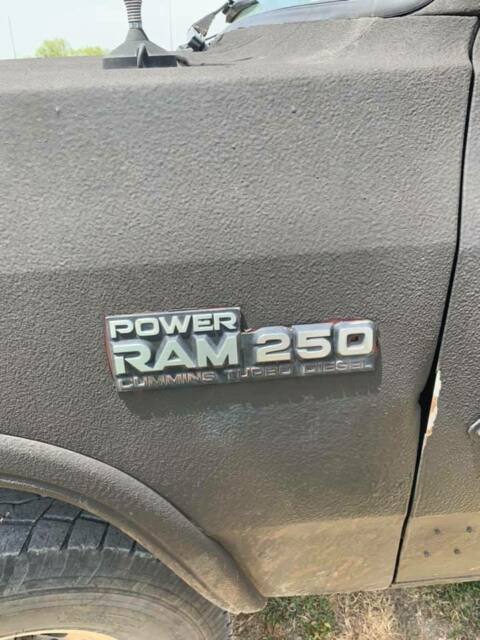 1993 Dodge Ram 2500 LE - photo 13