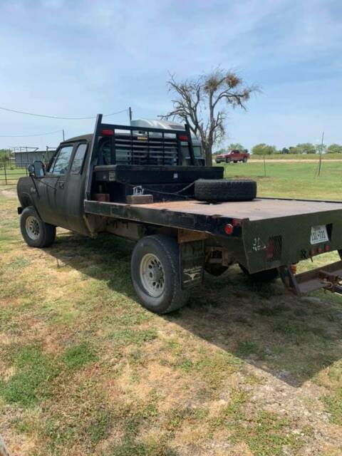 1993 Dodge Ram 2500 LE - photo 5