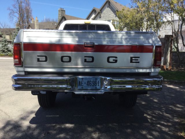 1993 Dodge Ram 2500 - photo 2