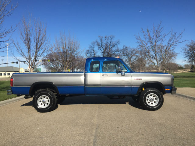 1993 Dodge Ram 2500 LE - photo 4