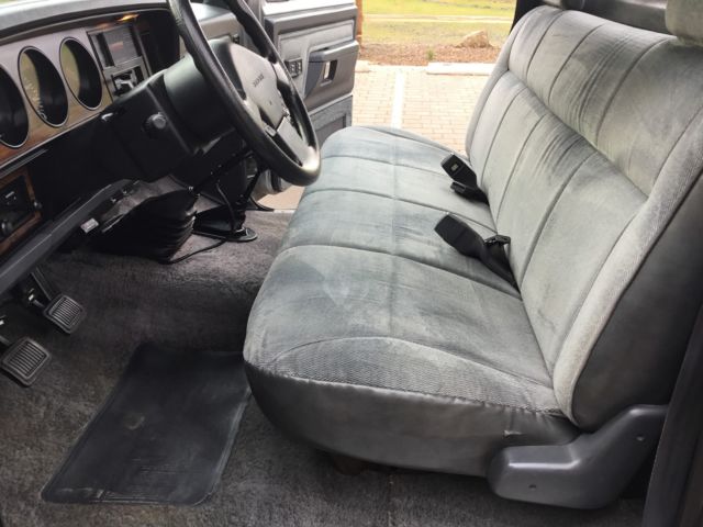 1993 Dodge Ram 2500 1993 DODGE 2500 4X4 CUMMINGS MANUAL TRANSMISSION - photo 13