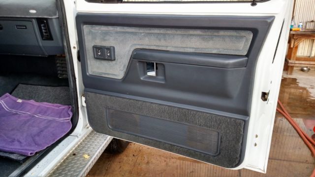 1993 Dodge Ram 3500 LE - photo 9