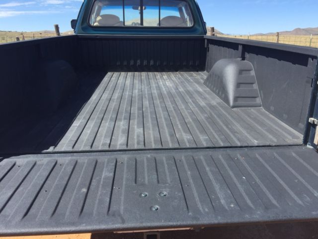 1993 Dodge Ram 2500 - photo 10