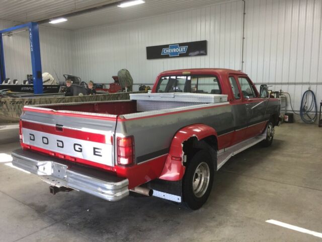 1993 Dodge Ram 3500 LE - photo 8