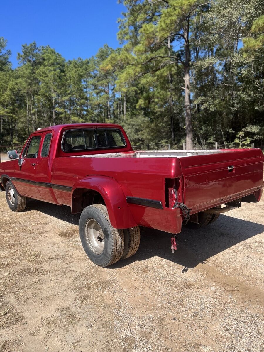 1993 Dodge D-Series D300 - photo 2