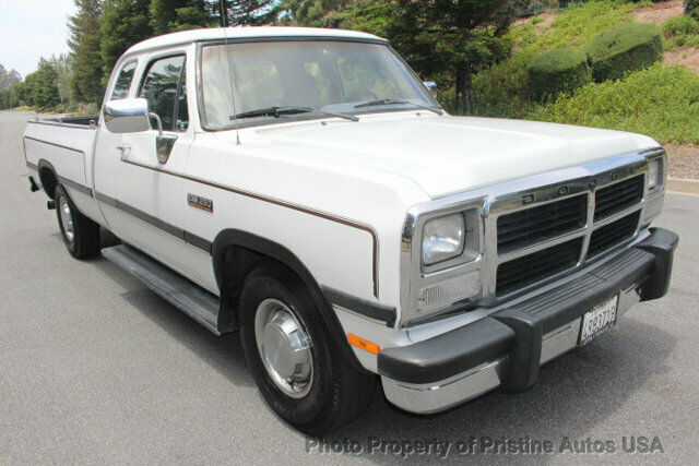 1993 Dodge Other Pickups Club Cab 149" WB - photo 3