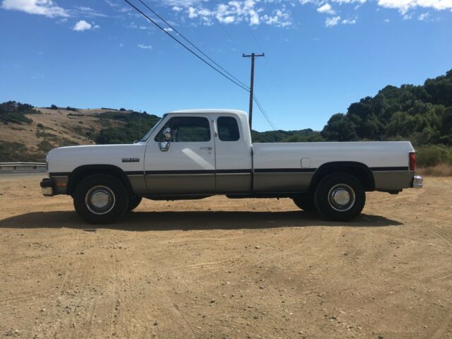 1993 Dodge Other Pickups LE Club Cab - photo 2