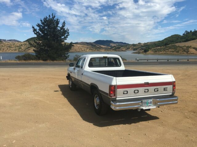 1993 Dodge Other Pickups LE Club Cab - photo 3