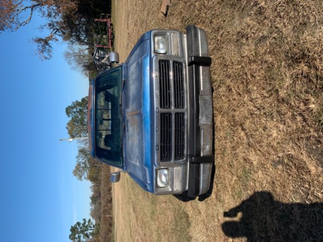 1993 Dodge Ram 2500 - photo 12