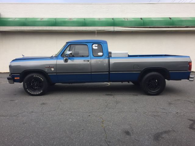 1993 Dodge Ram 2500 LE - photo 5