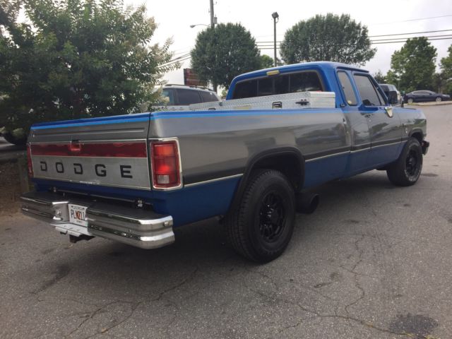 1993 Dodge Ram 2500 LE - photo 7