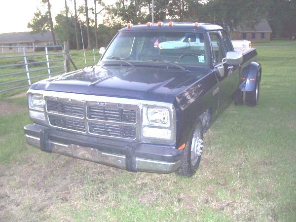 1993 Dodge D350 Cummins Diesel 5 spd 1993 Dodge Ram 3500 Extended Cab Pickup