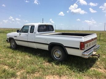 1993 Dodge Ram 2500 - photo 4