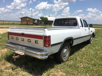 1993 Dodge Ram 2500 - photo 5