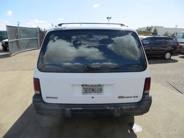 1993 Dodge Grand Caravan LE - photo 4