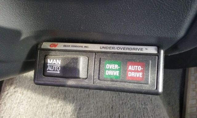 1993 Dodge Ram 2500 - photo 9
