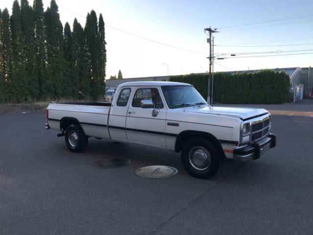 1993 Dodge Ram 2500 Extended cab 12 Valve 5.9 cummins Diesel - photo 6