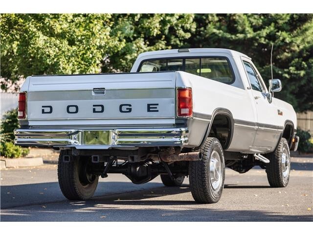 1993 Dodge Power Ram W250 Super LE - photo 10