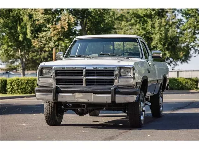1993 Dodge Power Ram W250 Super LE Reg Cab 4x4 5.9L Diesel AT 235K MILES 1993 Dodge Power Ram W250 Super LE