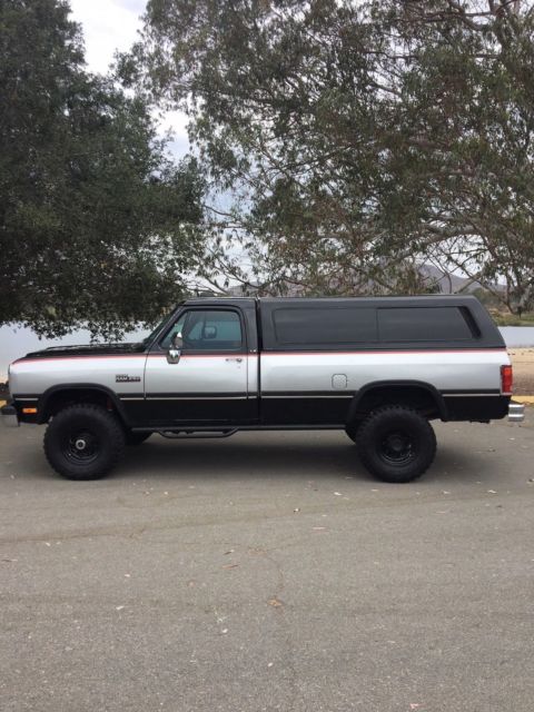 1993 Dodge Ram 2500 - photo 2