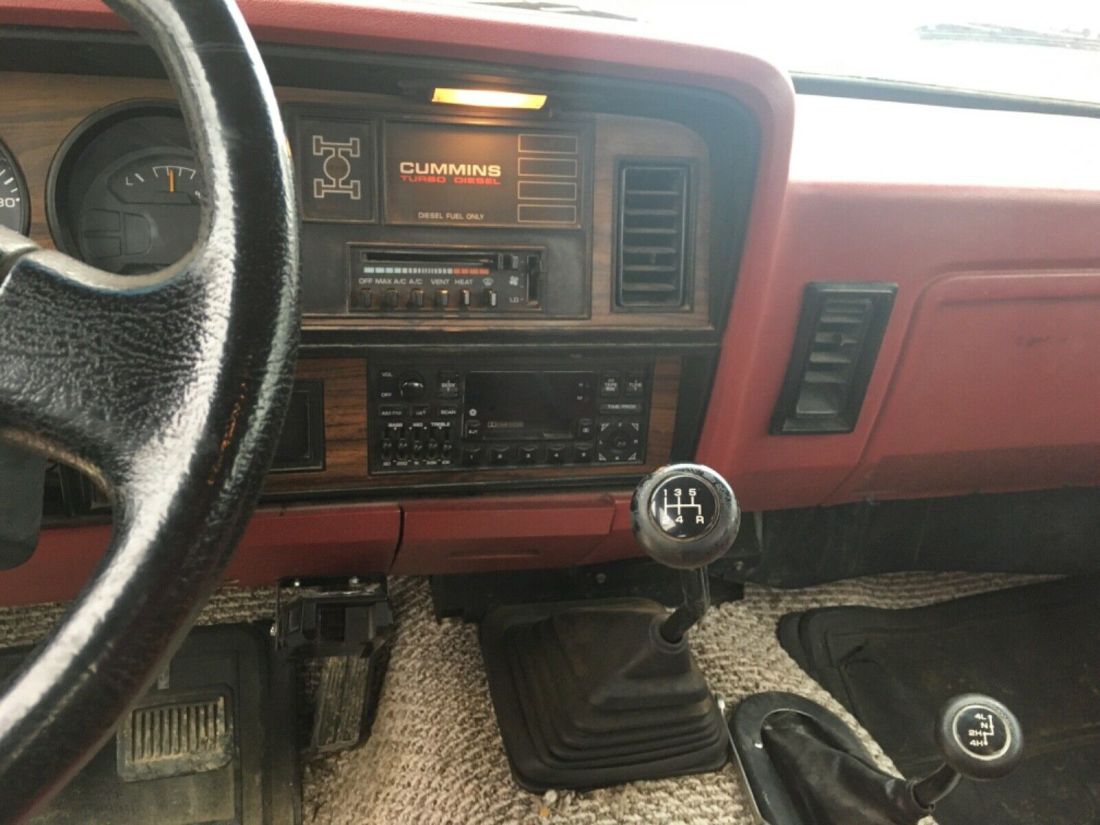 1993 Dodge Ram 2500 - photo 12