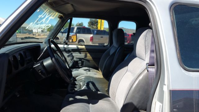 1993 Dodge Ram 2500 - photo 6