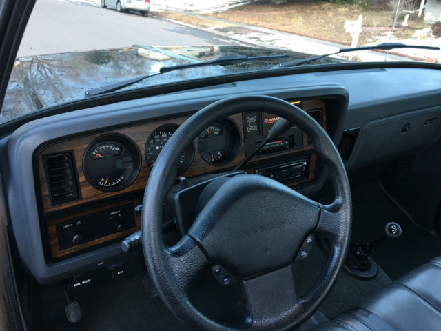 1993 Dodge Ram 2500 - photo 9
