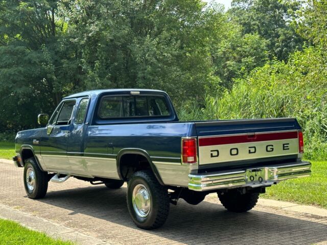 1993 Dodge RAM 250 - photo 6