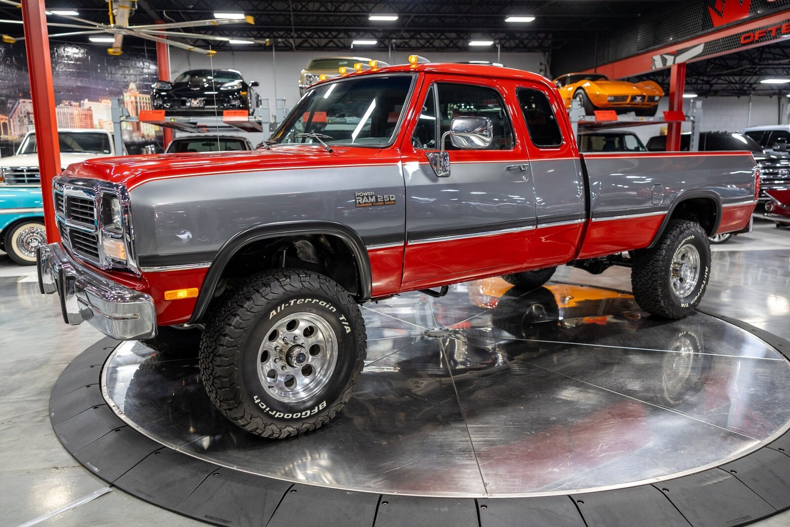 1993 Dodge D250 & W250 Club Cab 149" WB 4WD - photo 5