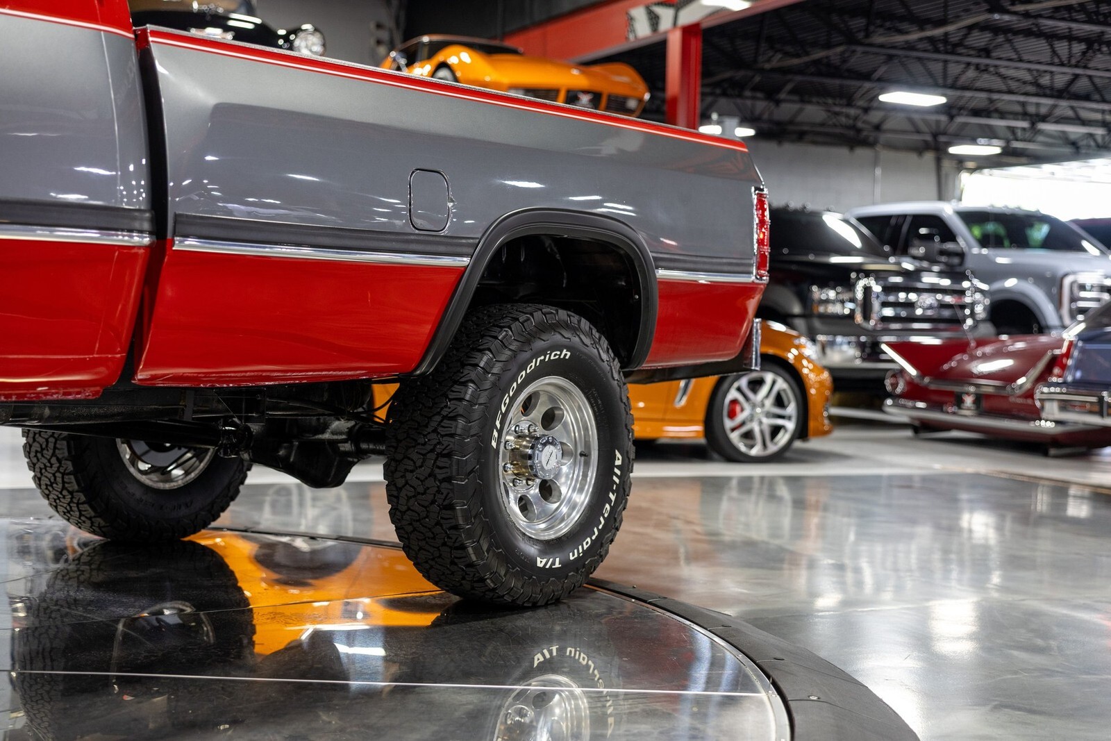 1993 Dodge D250 & W250 Club Cab 149" WB 4WD - photo 9