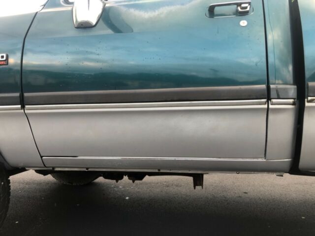 1993 Dodge Ram 2500 LE - photo 10