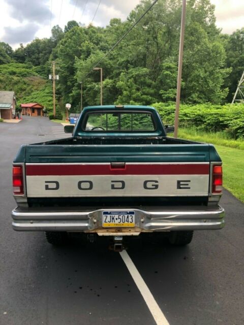 1993 Dodge Ram 2500 LE - photo 8