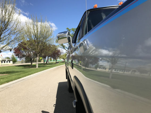 1993 Dodge Ram 2500 W-250 - photo 10