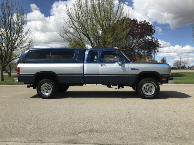 1993 Dodge Ram 2500 W-250 - photo 4