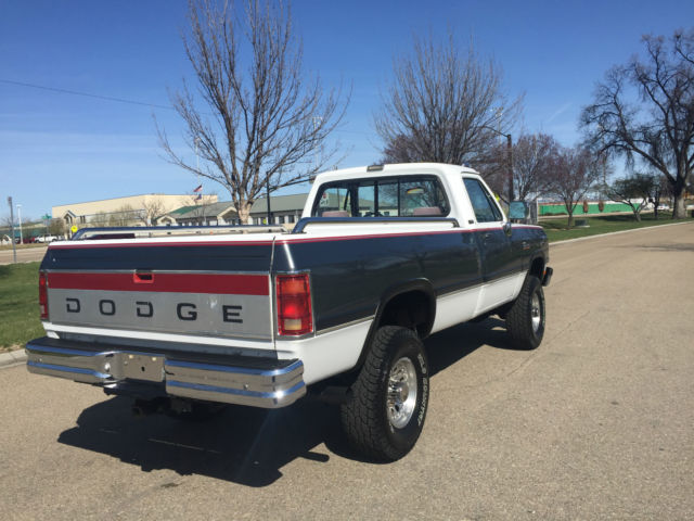 1993 Dodge Ram 2500 LE - photo 6