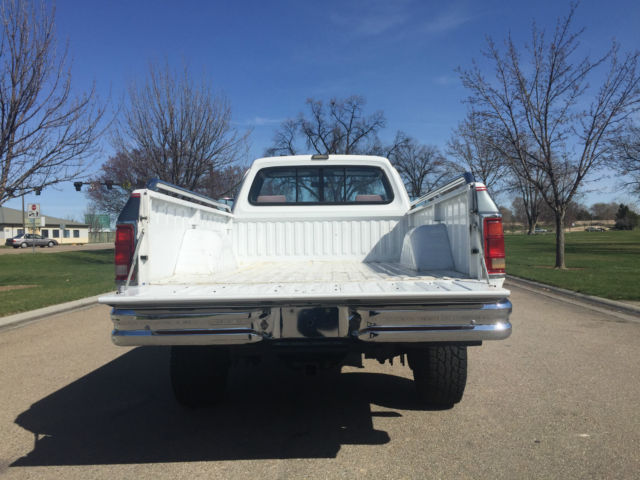 1993 Dodge Ram 2500 LE - photo 9