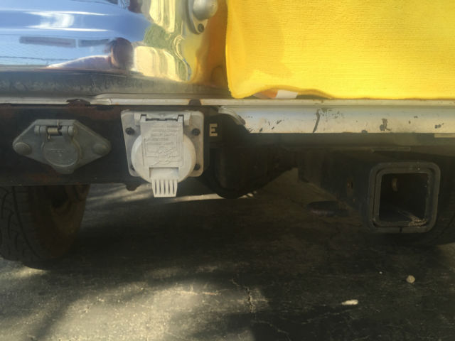 1993 Dodge Ram 2500 - photo 9