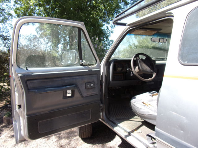 1993 Dodge Ram 2500 - photo 8