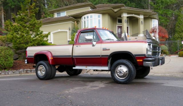 1993 Dodge Ram 350 4x4 Cummings Turbo Diesel Low Miles 98K Original! 1993 Dodge Ram 3500 Le