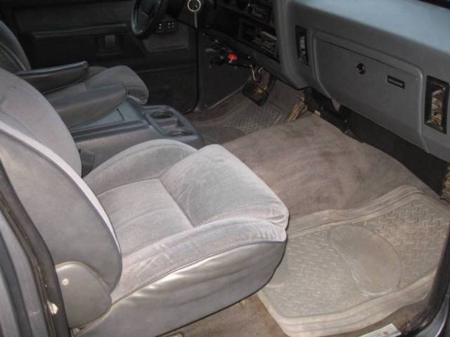 1993 Dodge Ram 3500 LE 2dr Turbodiesel Extended Cab LB Pickup Truck - photo 6