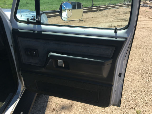 1993 Dodge Ram 3500 - photo 12