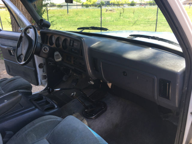 1993 Dodge Ram 3500 - photo 13