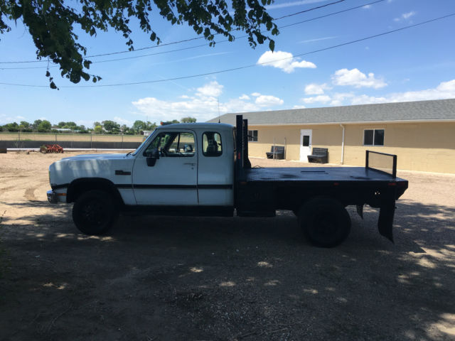 1993 Dodge Ram 3500 - photo 3