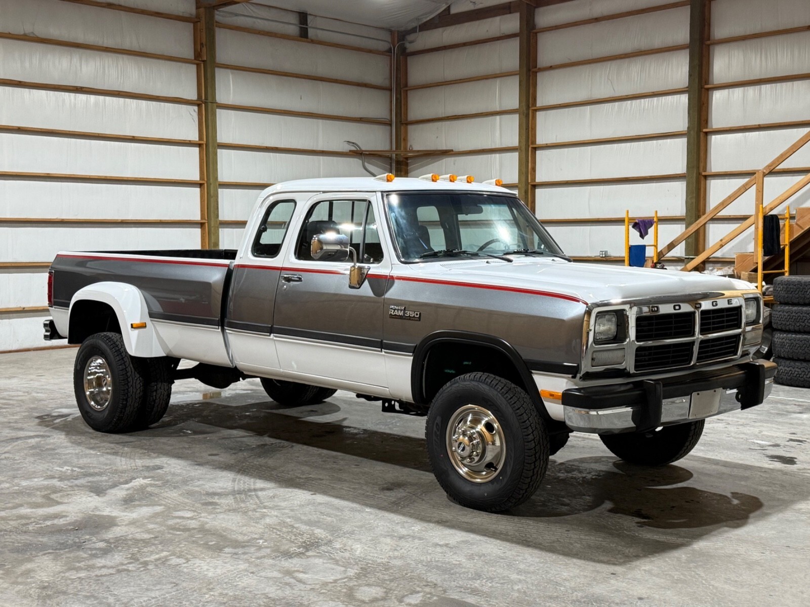 1993 Dodge Ram 3500 - photo 8